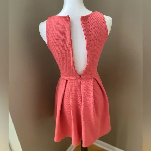 Soprano Mini Xs Dress - Picture 4 of 6